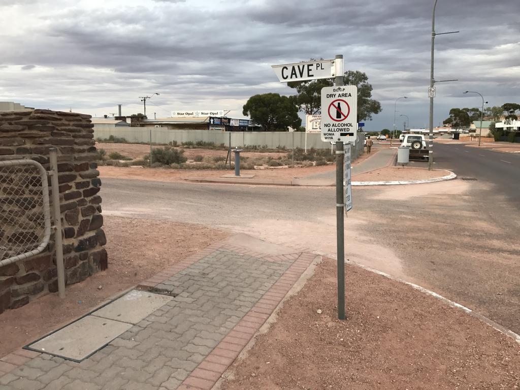 Cave Place Units Coober Pedy Exterior foto